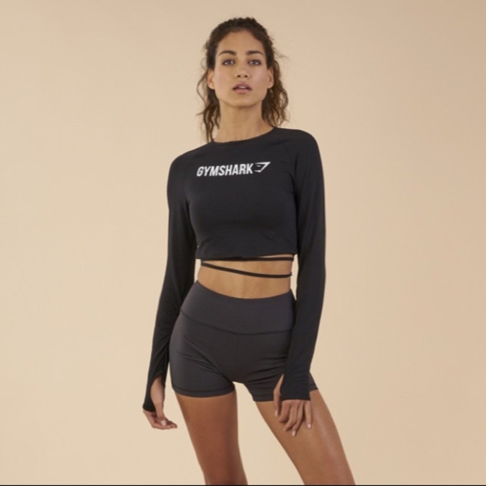 NWOT Long Sleeve Ribbon Crop Top